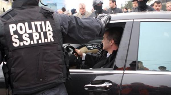 gigi becali afla daca va fi cercetat in arest sau in stare de libertate recursul se judeca la ora 13 00