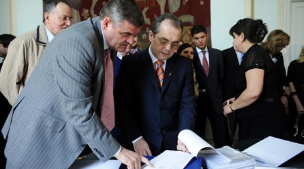 candidati temporar neconstitutionali