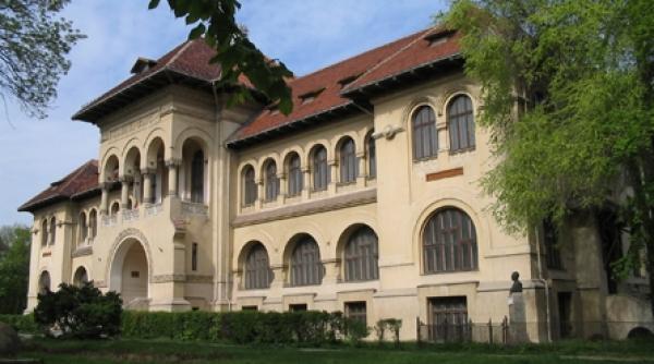 floriile la muzeul national de geologie