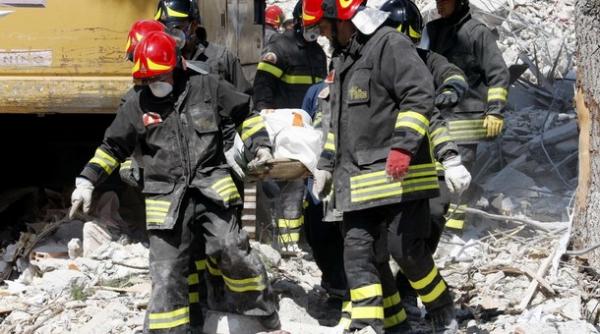 nou bilant al cutremurului din italia 250 de morti si peste 1 000 de raniti