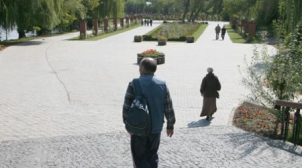 oprescu protejeaza spatiile verzi