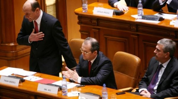 basescu cere ue ancheta la chisinau