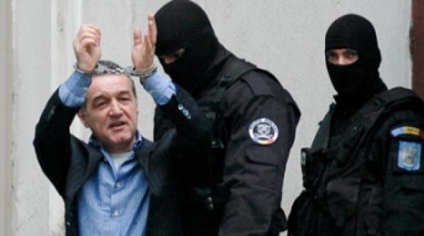 gigi becali ramane in arest
