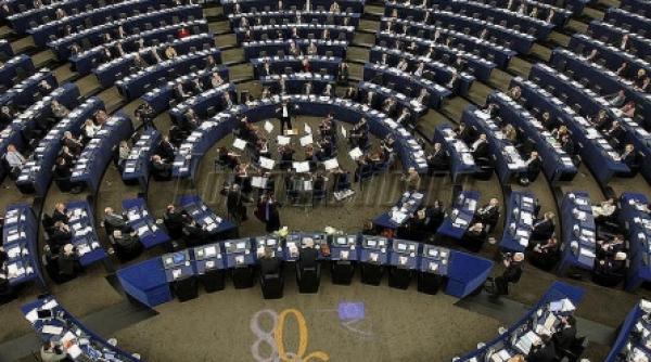 parlamentul european ambasadoarea moldovei a plecat din plen cand a trebuit sa explice situatia din tara