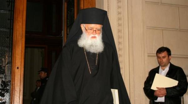 a murit preasfintitul parinte damaschin coravu