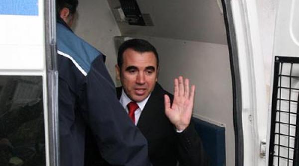 cornel penescu parca sunt distrbuit intr un film