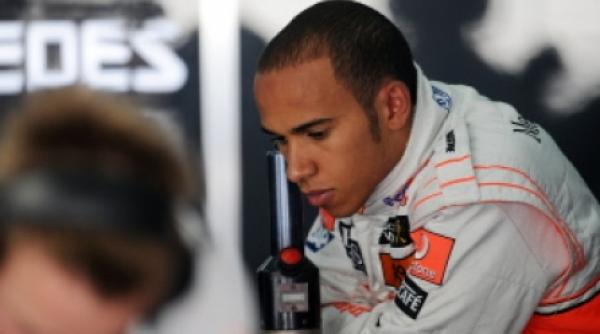 formula 1 bahrein hamilton a dominat prima sesiune de antrenamente