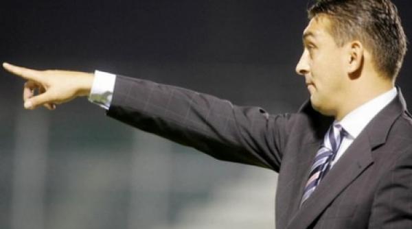 grecia ilie dumitrescu este noul antrenor al panthrakikos fc