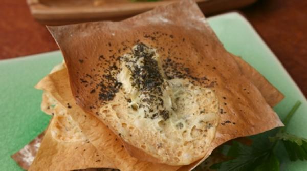 o tinem tot intr o petrecere