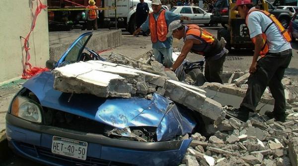 cutremur in reluare mexicanii au retrait un seism produs in aceeasi zi a anului trecut