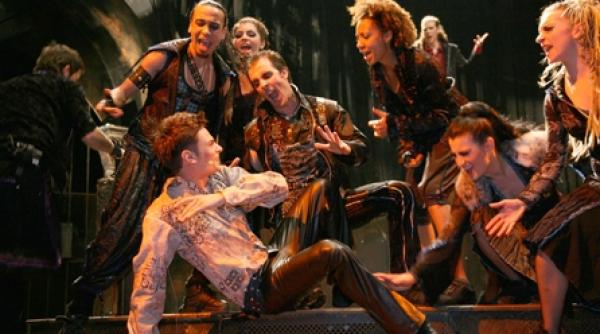 romeo si julieta pe muzica pop rock