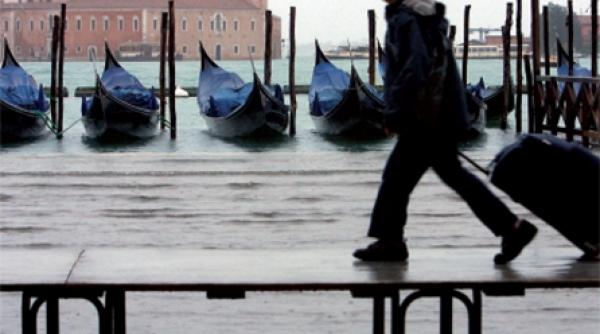 nu uitati geanta de voiaj