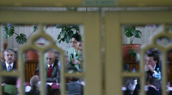 profesorii au castigat banii pe care ii aveau deja