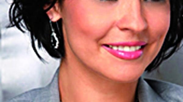 andreea le a citit copiilor