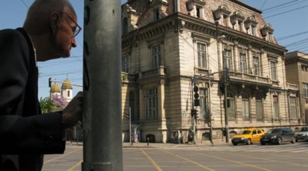 ce ascund cladirile de pe calea victoriei