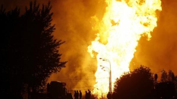 incendiu de proportii la un gazoduct din sud vestul moscovei video