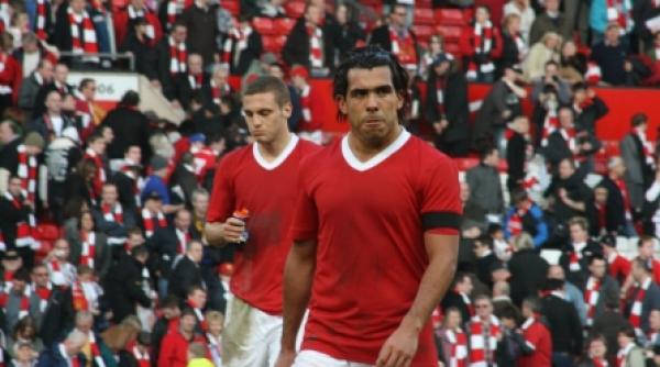 carlos tevez s a plictisit de manchester united
