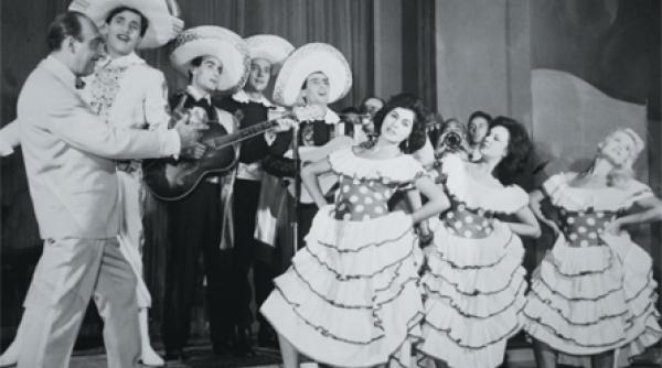 revelioanele alb negru