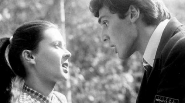 sa discutam despre tinerete dragoste si raspunderi