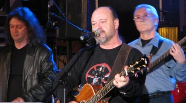 muzicienii romani cer 95 de ani de protectie