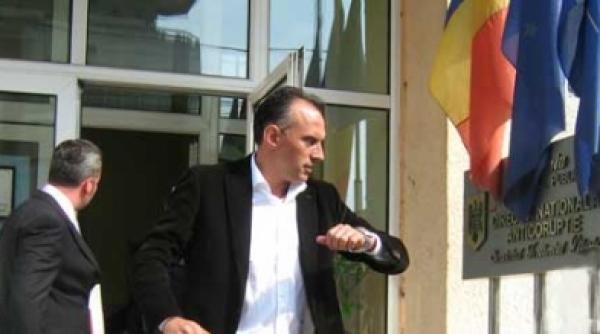 dna acuza prunea a luat bani