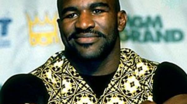 evander holyfield lupta impotriva sida meci caritabil in etiopia
