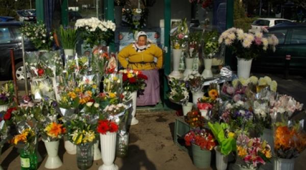 criza scade vanzarile de flori cu 30