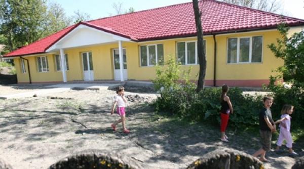 scoala avem ne mai trebuie elevi