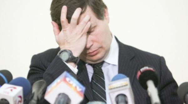 ne asteapta un an greu