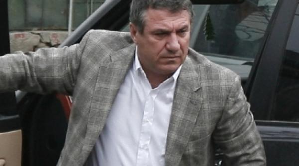 victor becali ramane cu averea sub sechestru