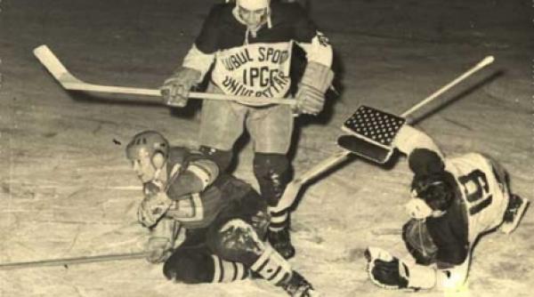 dan voiculescu si totusi eram mai frumos decat traian basescu