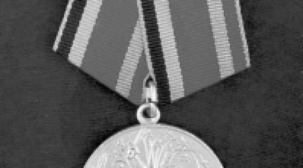 tovarasul decorat de kremlin in contul marelui razboi