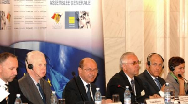 justitia pune sri ul la zid