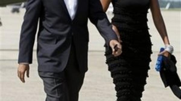 obama isi scoate nevasta la teatru pe banii contribuabililor