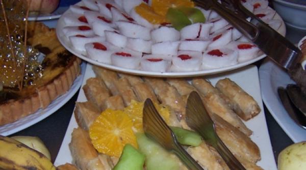 all inclusive romanesc