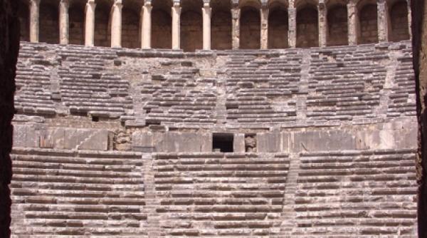 idila antica la marea mediterana