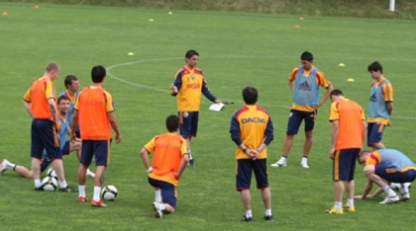 nationala pleaca azi