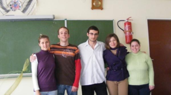 liceul de romani de la gyula