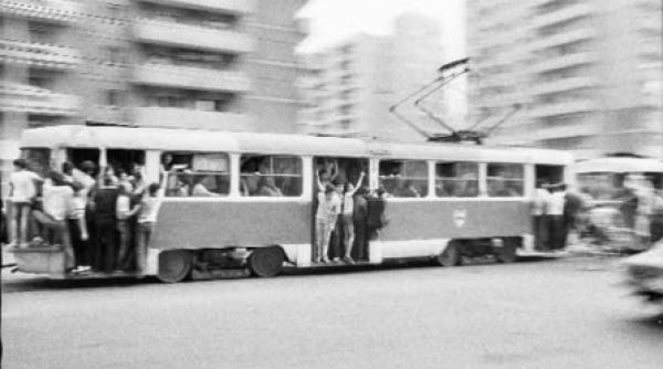 trasee interminabile cu usile deschise