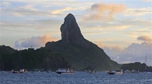 cadavre si fragmente din avionul prabusit in atlantic recuperate de autoritatile braziliene