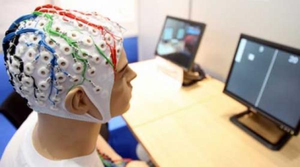 vestimentatie high tech