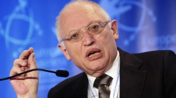 verheugen nu vad lumina de la capatul tunelului