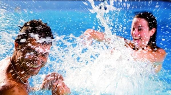 atentie la bolile luate de la piscina