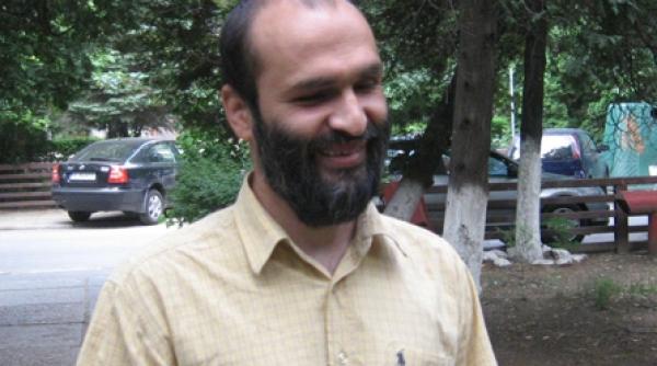 omul care citeste orasul in braille isi salveaza prietenul