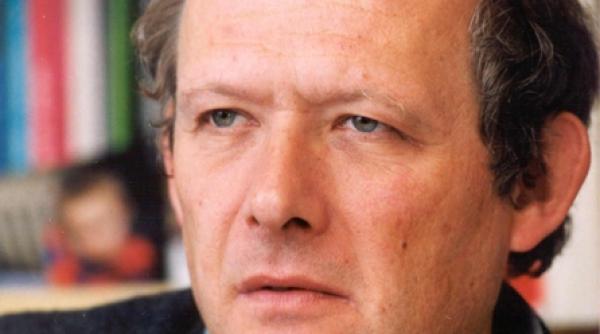 omul zilei adam michnik