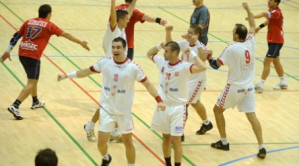 s au retras sponsorii