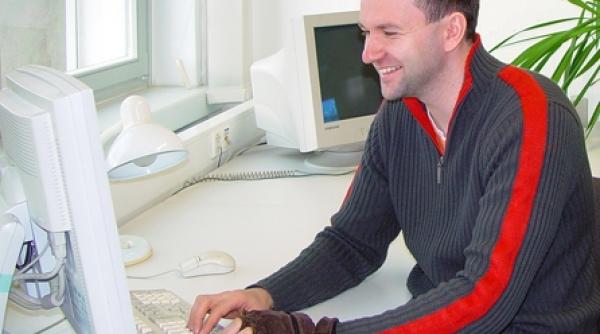 manusi cu senzori pentru armata si jocuri video