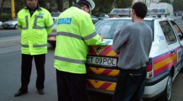 perchezitii la politia rutiera constanta 50 de agenti suspectati de coruptie video