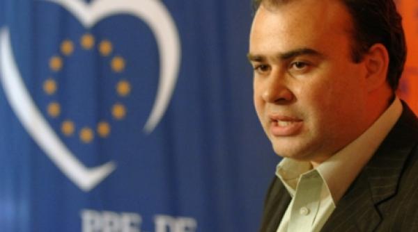 sa furi pentru partid si presedinte