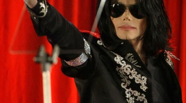 dadea lunar 50 000 de dolari pe medicamente